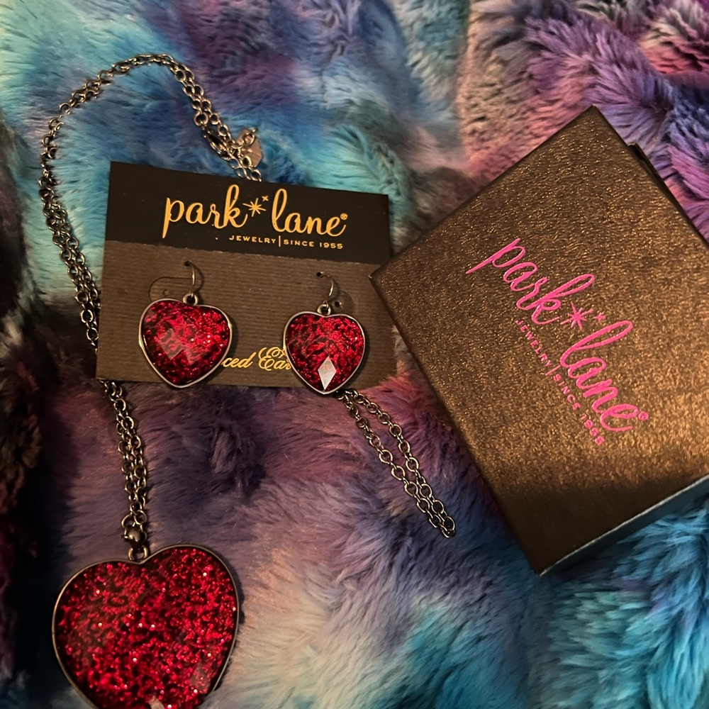 Park Lane Glittering Hot Pink Heart Necklace and Earrings